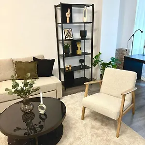 Wunderschoenes Im P-berg Apartment Berlin